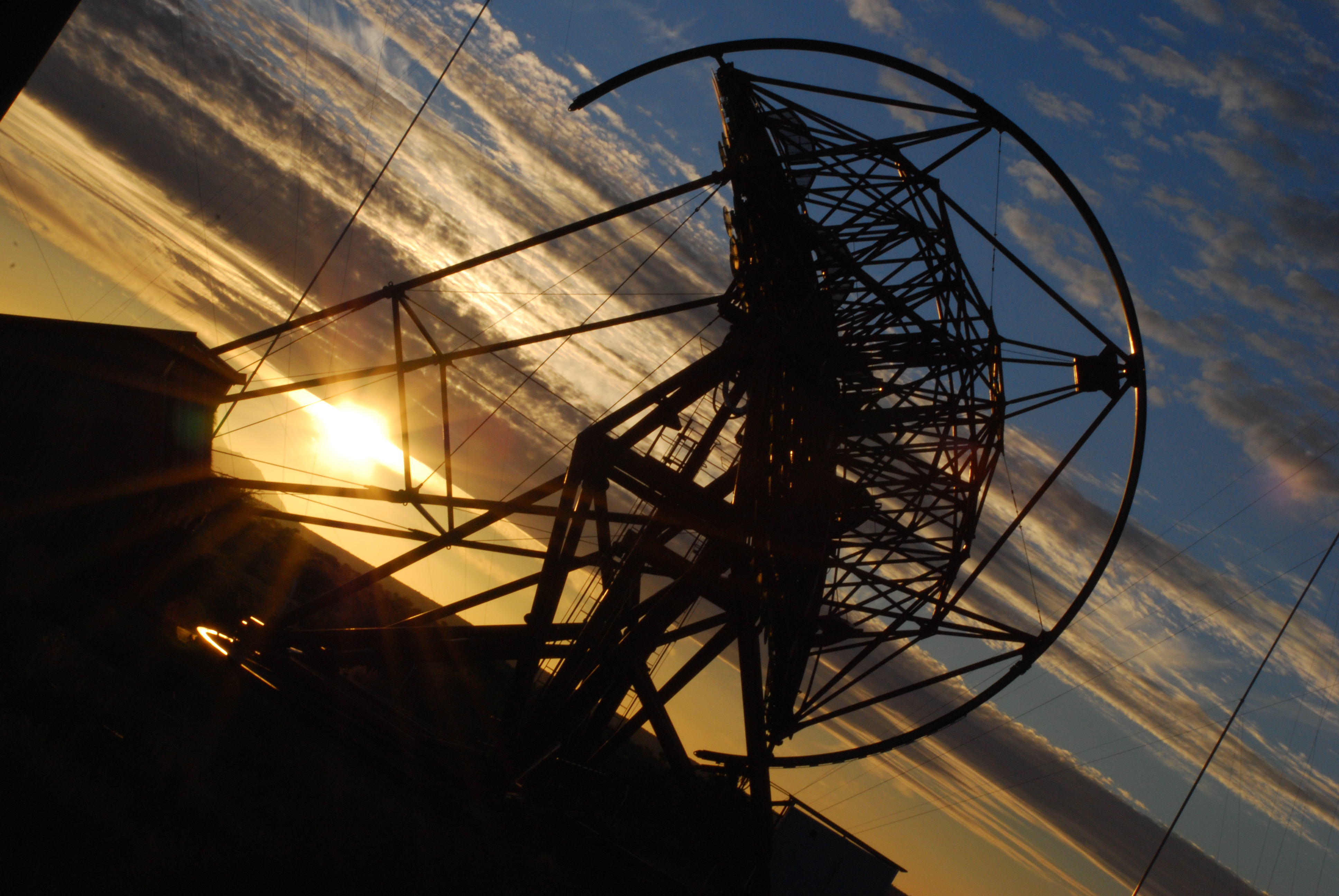 Teleskop im Sonnenuntergang