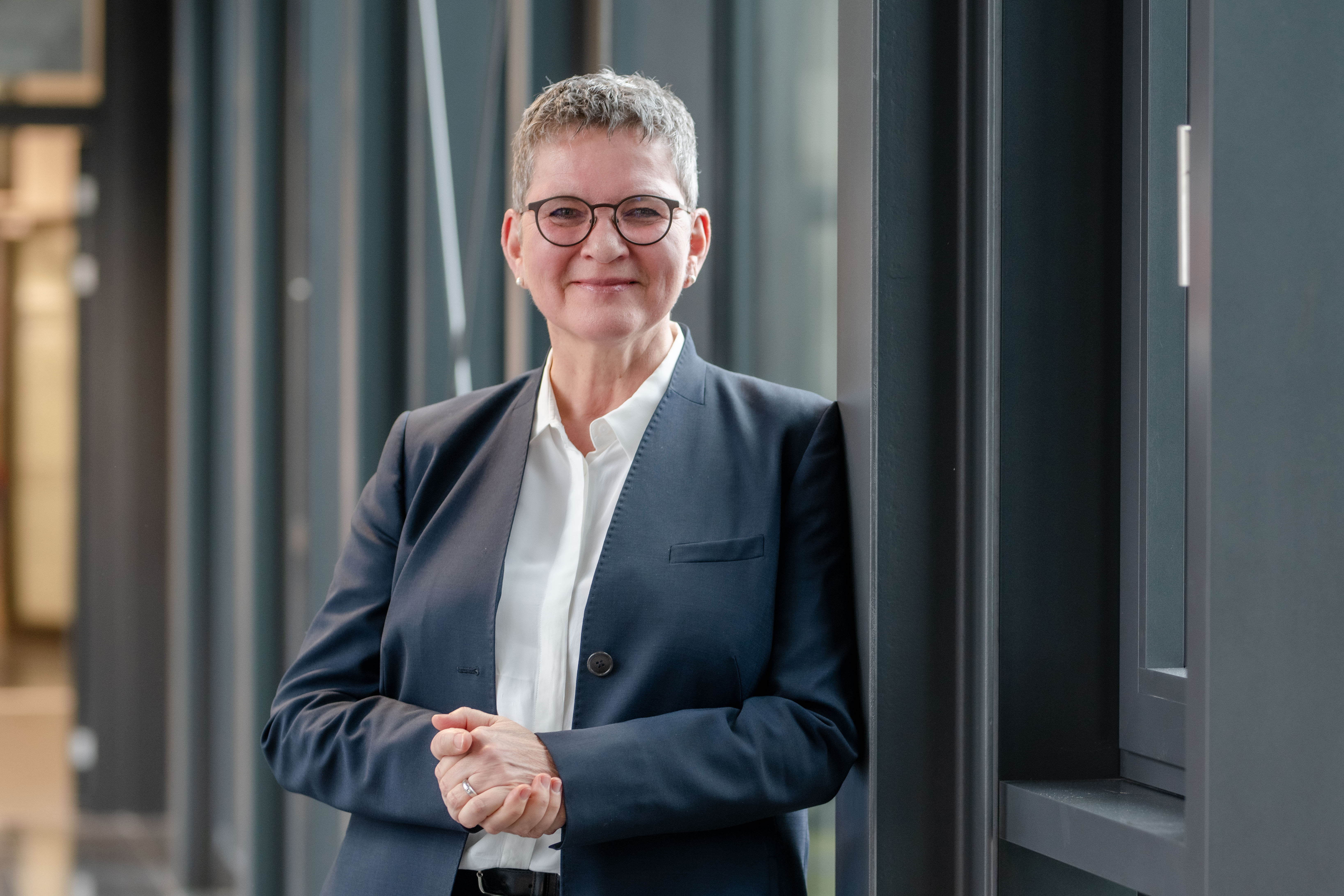 Porträt von Prorektorin Prof. Dr. Isolde Karle