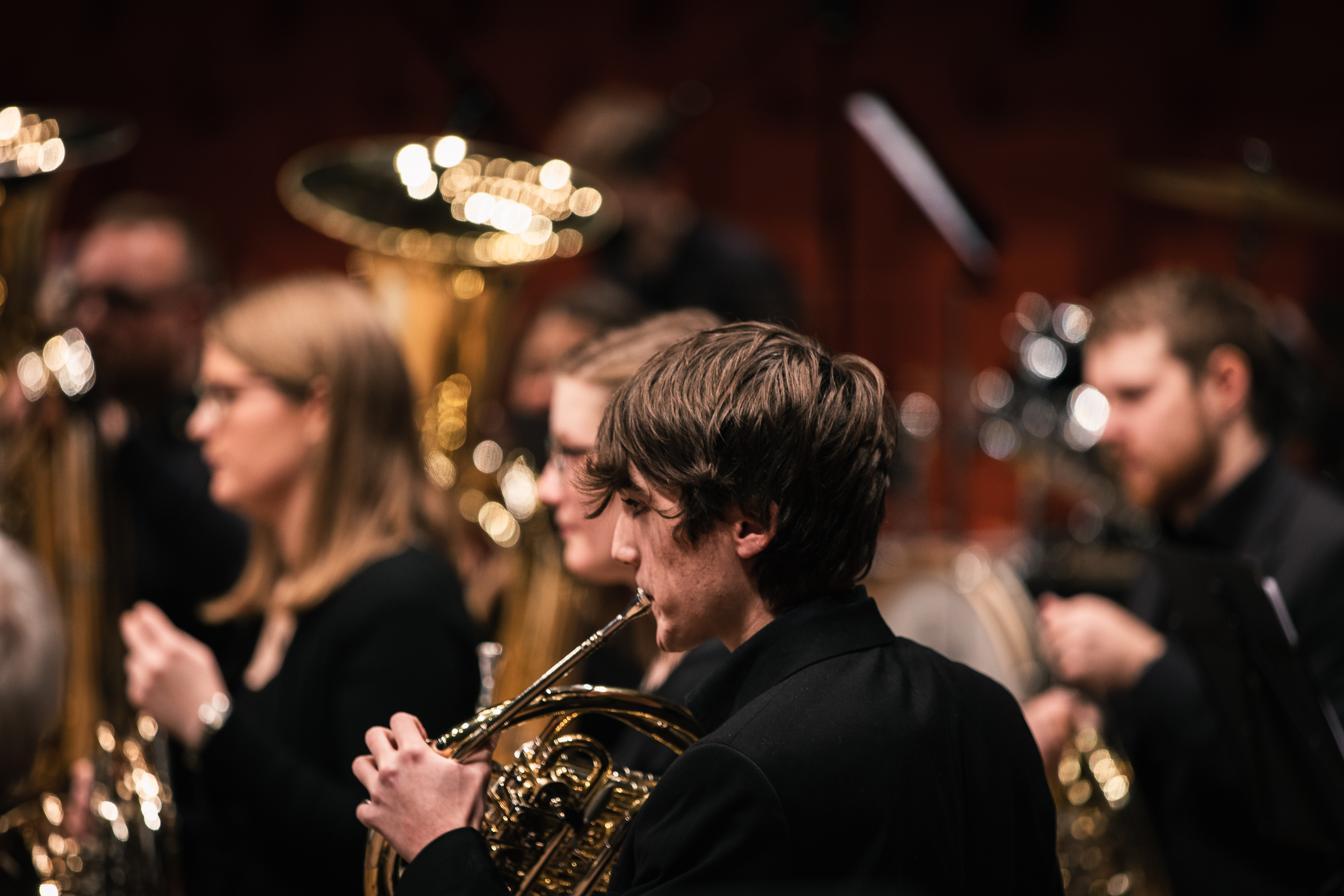 Musiker/innen mit Blasinstrumenten