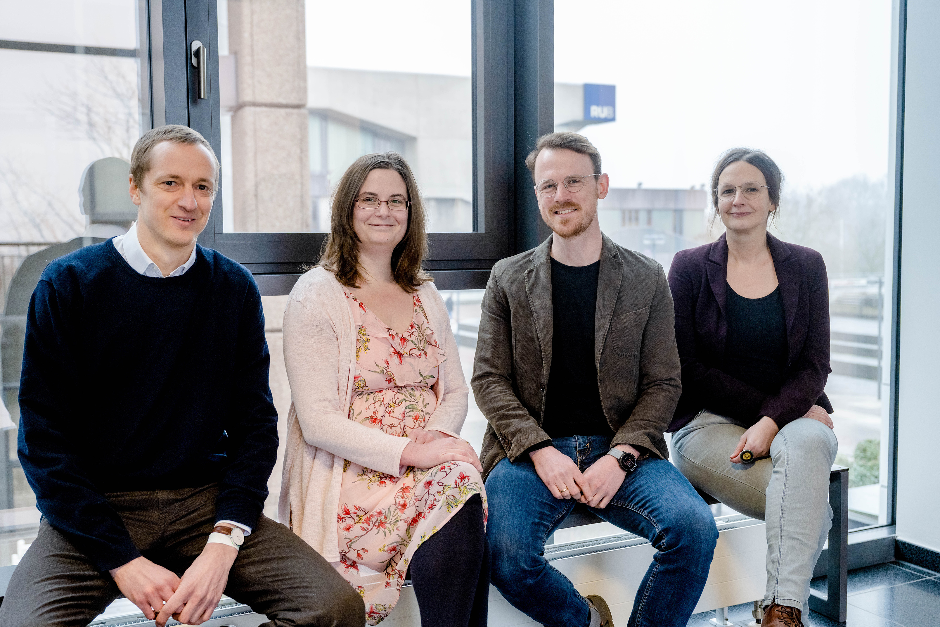 KI: Das Bochumer Team mit Projektleiter Peter Salden, Nadine Lordick, Jonas Loschke und Maike Wiethoff (von links)