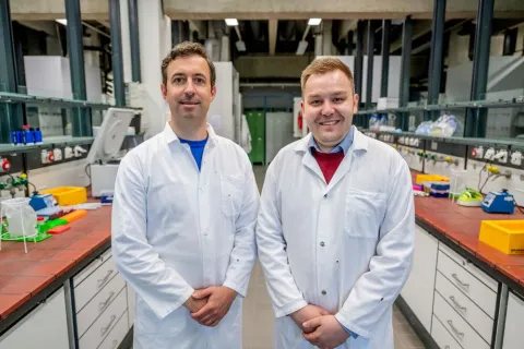 Carlos Plaza Sirvent und Johannes Karges