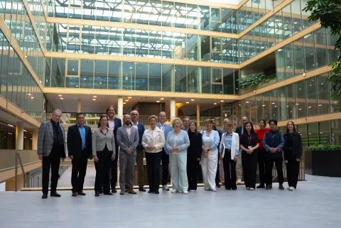 Ministerin Ina Brandes besucht den EUREF-Campus in Düsseldorf, Gruppenbild