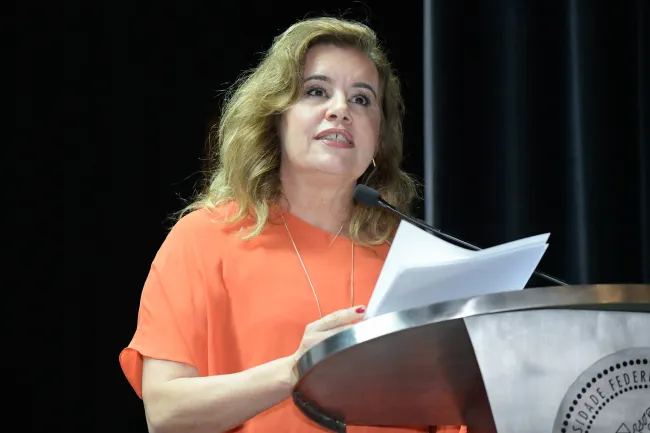 Portraitfoto von Sandra Almeida