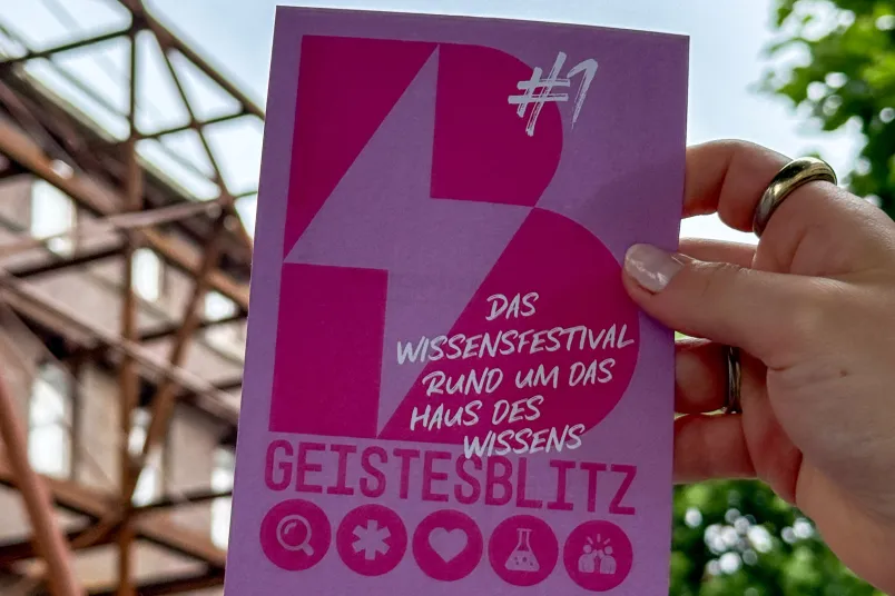 Postkarte mit dem Audruck Geistesblitz