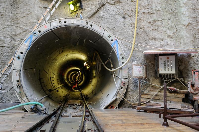 Tunnel-Baustelle