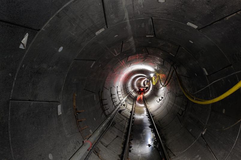 Blick in Tunnelröhre