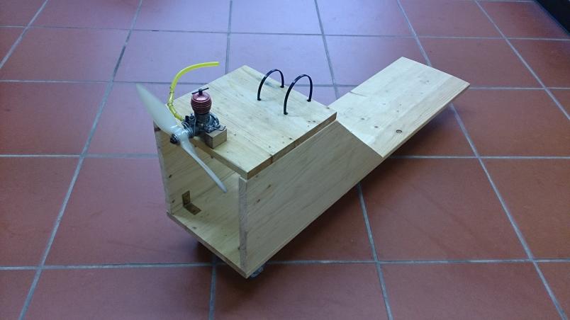 Selbstgebautes Modellauto