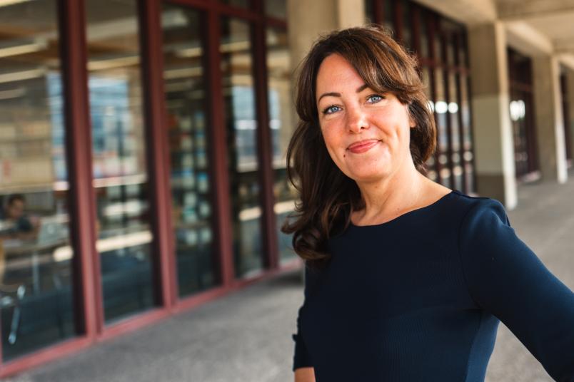 Portrait von einer Wissenschaftlerin 