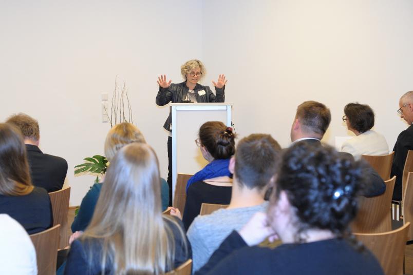 Dr. Beate Hörr von der Universität Mainz ist Vorstandsmitglied der Deutschen Gesellschaft für wissenschaftliche Weiterbildung und Fernstudium