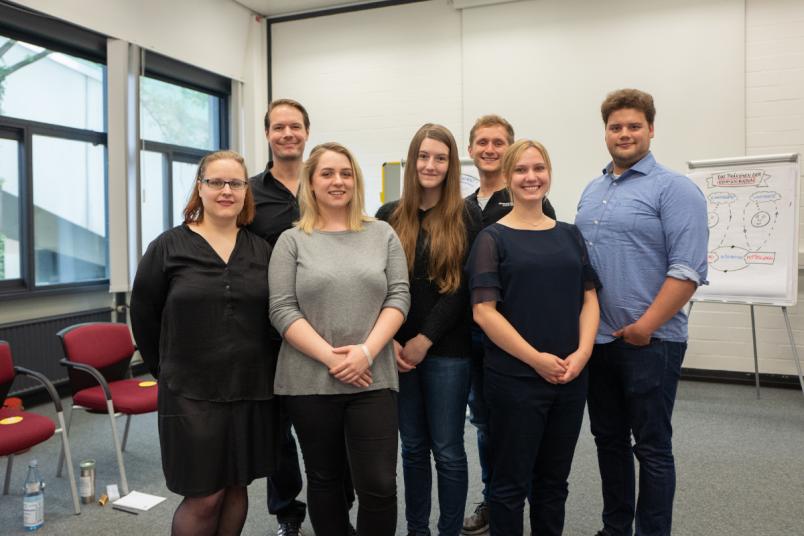 Studierende in einer Gruppe