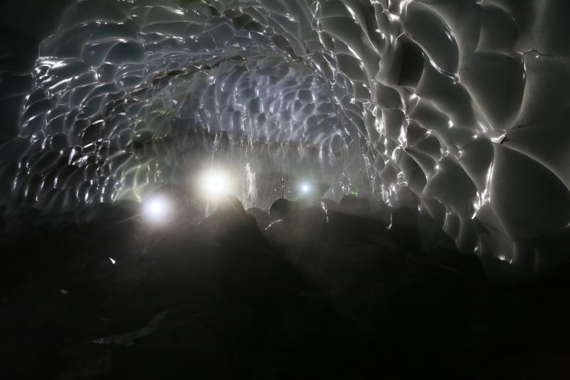 Gletscherhöhle