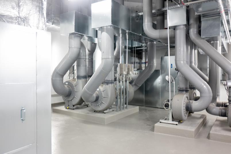 Zu- und Abluftversorgungen der verschiedenen Labore im Forschungsbau Prodi
