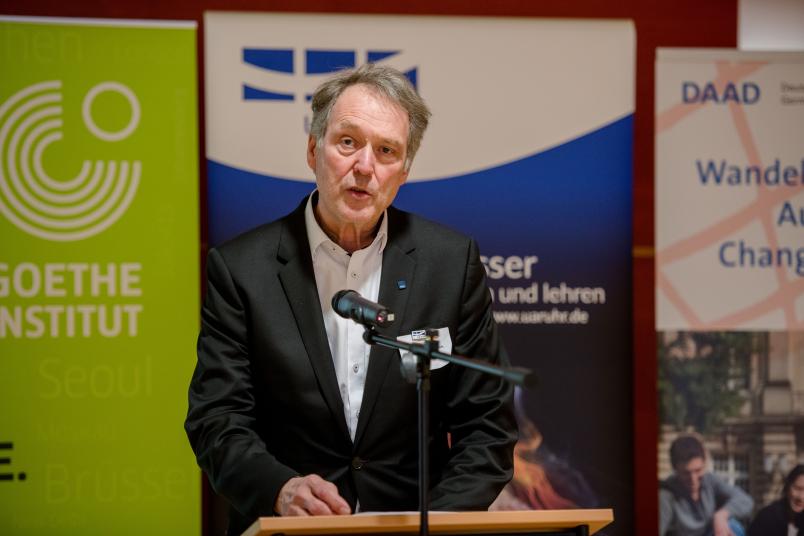 Axel Schölmerich, Rektor der RUB