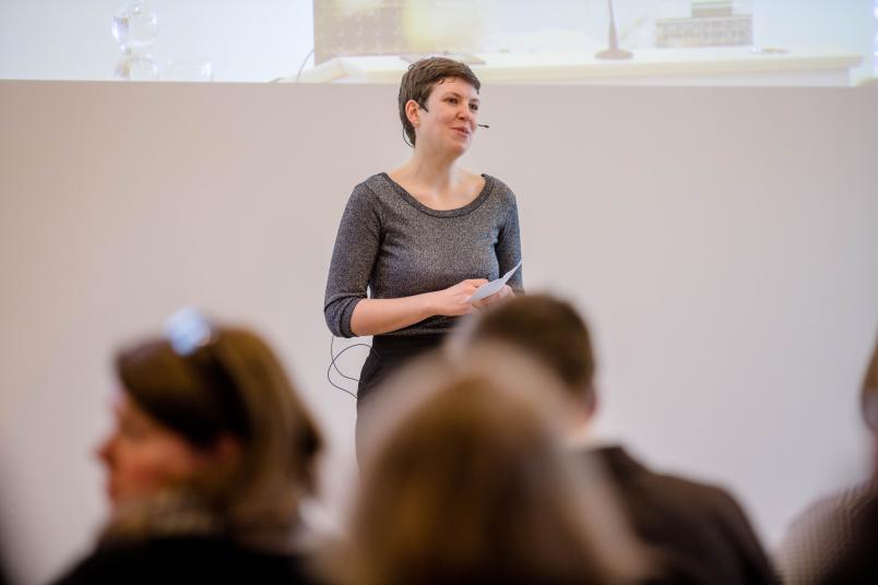 Marie Vanderbeke ist Projektkoordinatorin für „Lehrkräfte plus“ in der Professional School of Education der RUB.