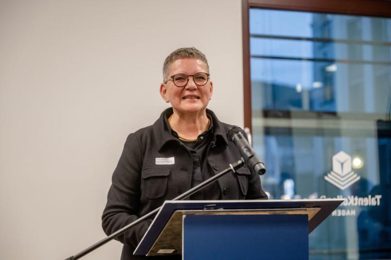 Die Prorektorin für Diversität, Inklusion und Talententwicklung, Prof. Dr. Isolde Karle 