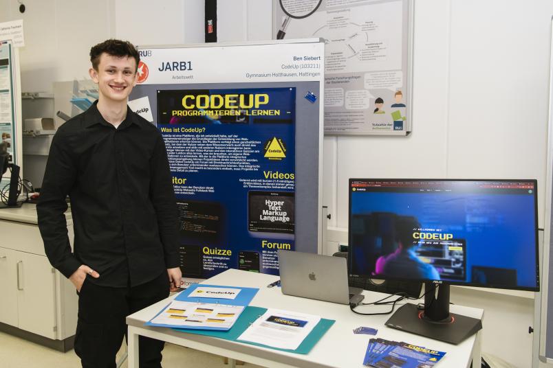 Ben Siebert aus Hattingen zählt mit „CodeUp“ zu den Gewinnern im Bereich Arbeitswelt.