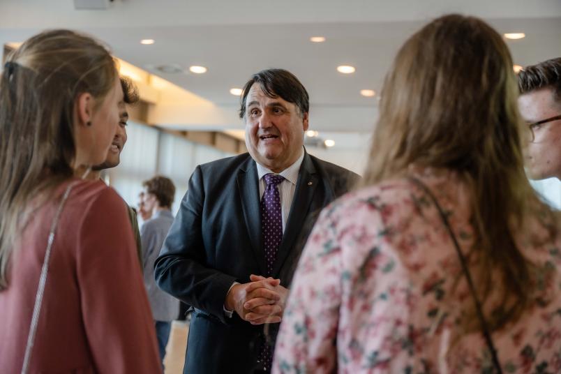 Rektor der Ruhr-Universität Martin Paul im Gespräch