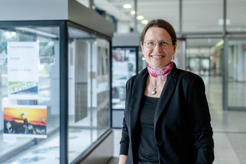 Prof. Dr. Yvonne Pörzgen gehört zum Organisationsteam des Wettbewerbs und der Ausstellung im GB