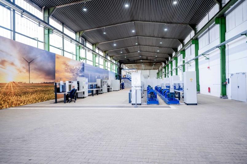 Blick die große Versuchshalle