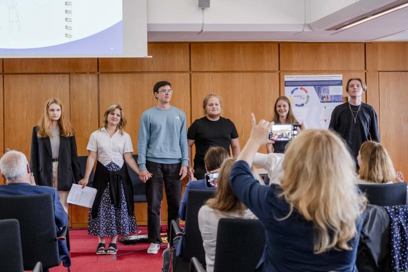 Studentische Performance im Senatssaal der RUB