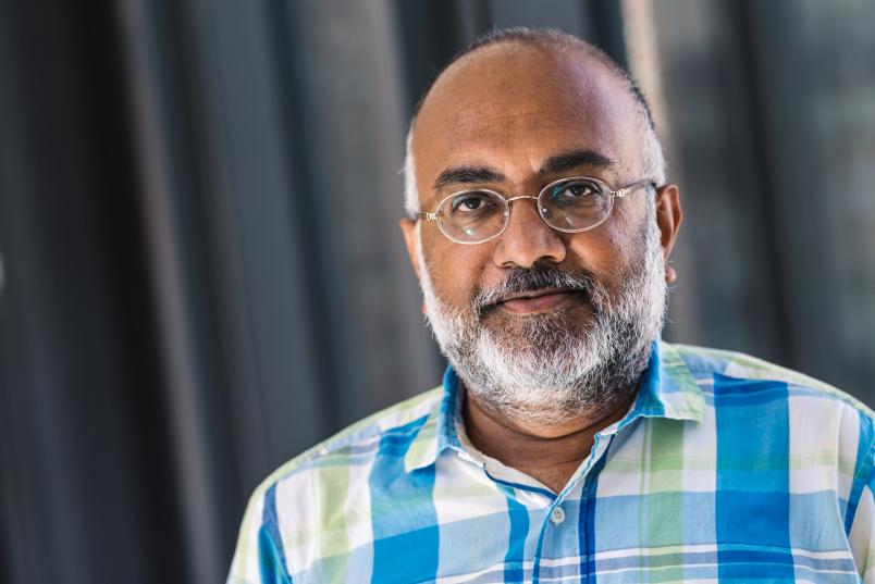 Porträt Easo George