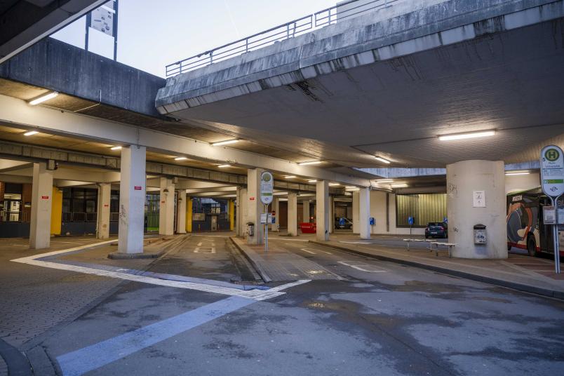 Zentrale Bushaltestelle der Ruhr-Universität Bochum