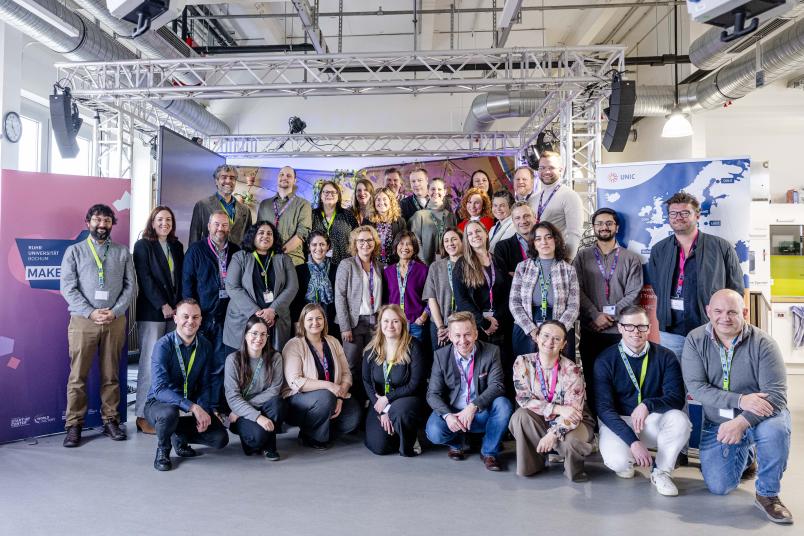 Gruppenbild bei einem UNIC-Treffen im Makerspace
