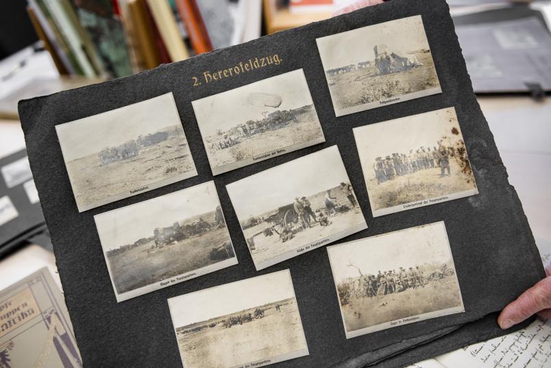 Fotoalbum von Lothar von Trotha