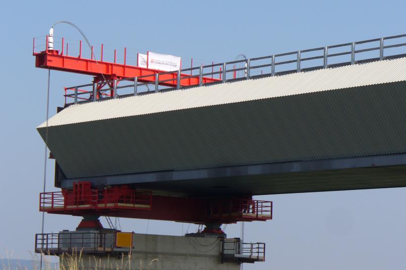 Brücke im Bau