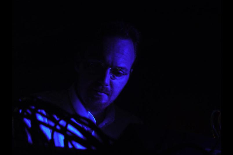 Porträt Bauke van der Wal, blau eingefärbt