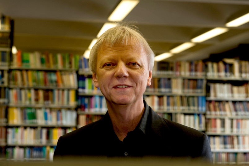 Lucian Hölscher besetzte bis 2014 den Lehrstuhl Neuere Geschichte und Theorie der Geschichte an der RUB.