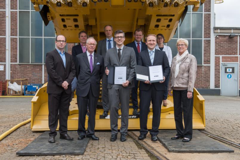 Gruppenfoto mit Preisträgern