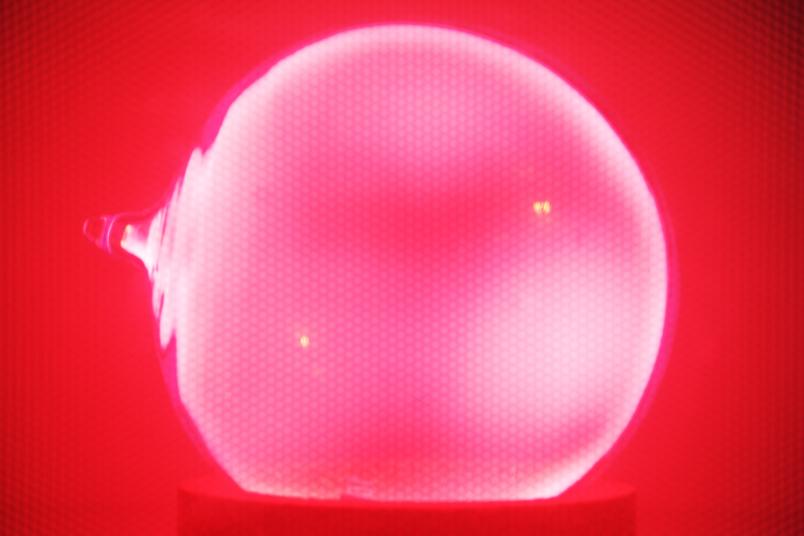 Plasmen sind ionisierende Gase mit freien Ionen und Elektronen. Die Vortragsreihe „Alles Plasma“ beschäftigt sich mit ihnen.