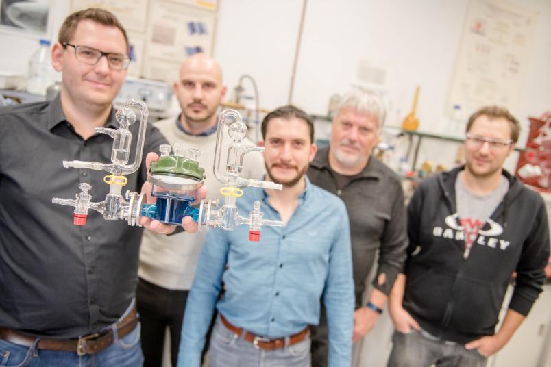 Forscherteam im Labor