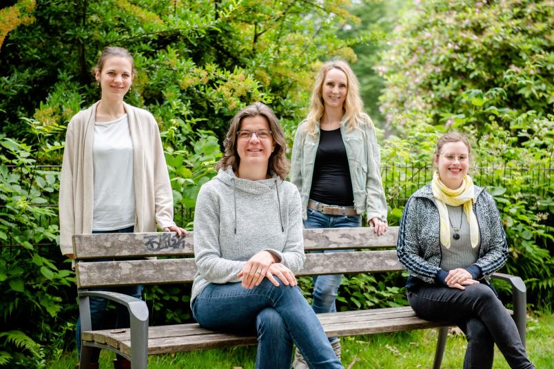 Vier Frauen draußen, Team des Gleichstellungsbüros der RUB