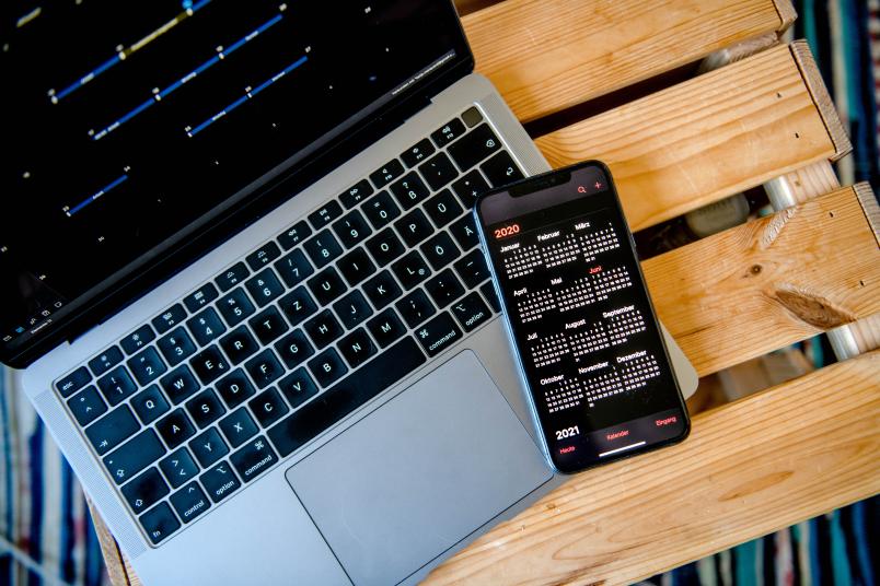 Kalender auf Rechner und Handy
