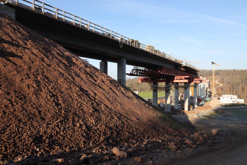Brücke im Bau
