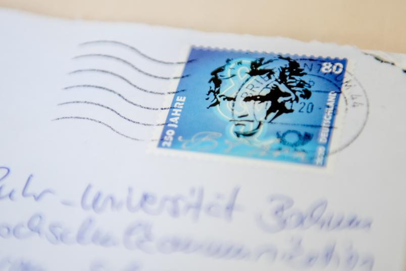 Gebrauchte Briefmarke auf Dienstpost an der RUB