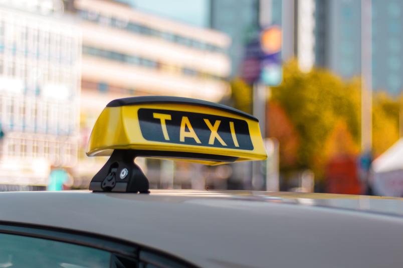 Taxi