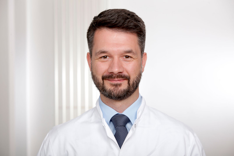 Medizin: Porträt Christian Baues, er ist Experte für Strahlentherapie.