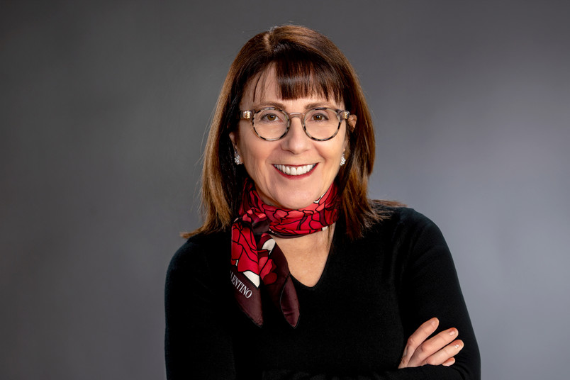Porträt einer Frau, Forscherin Lisa Feldman Barrett
