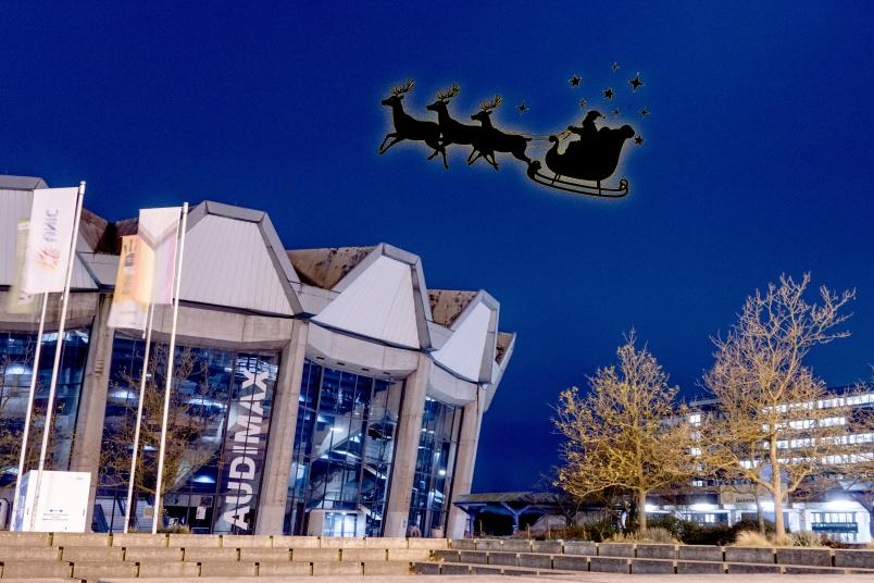 Weihnachtliches Bild vom Campus der Ruhr-Universität Bochum
