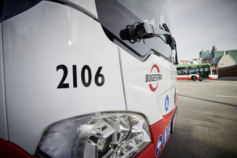 Nahaufnahme eines Busses