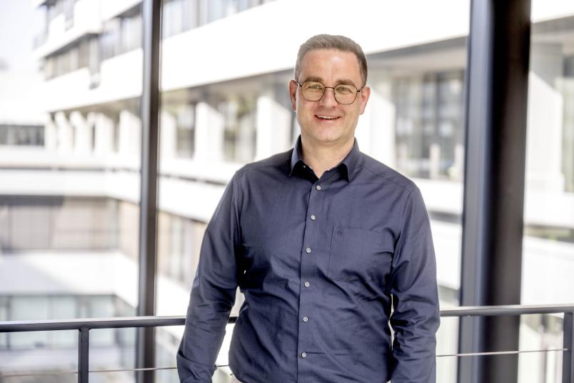 Porträt von Jens Pöppelbuß