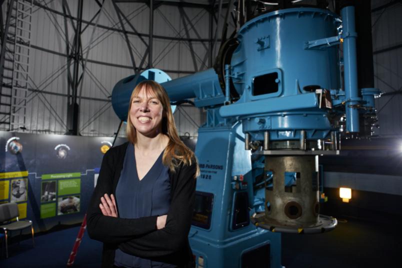 Catherine Heymans aus Edinburgh forscht mit einem hochdotierten Preis als Gastwissenschaftlerin an der RUB.