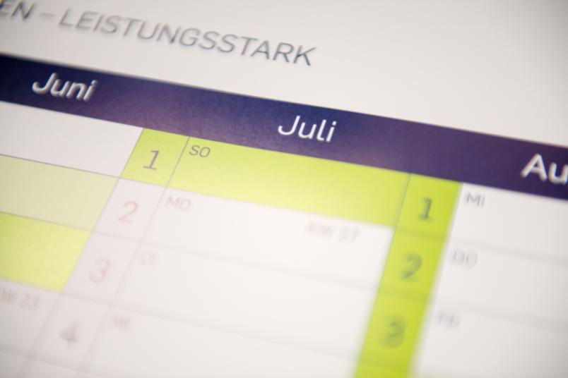 Jaheskalender mit dem Monat Juli im Fokus