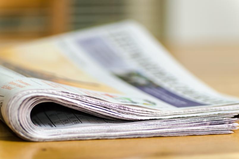 Symbolbild mit Zeitung