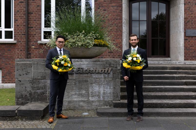 
	Johnny Chhor (links) und Tobias Neumann wurden dieses Jahr für ihre herausragenden Doktorarbeiten mit dem Eickhoff-Preis ausgezeichnet.
